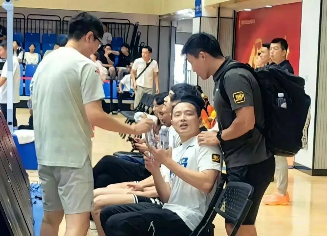 div, https, 更占据优势
