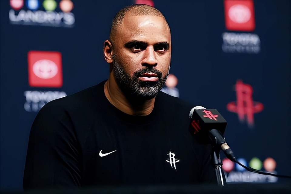 jZjvS, 变得更具攻